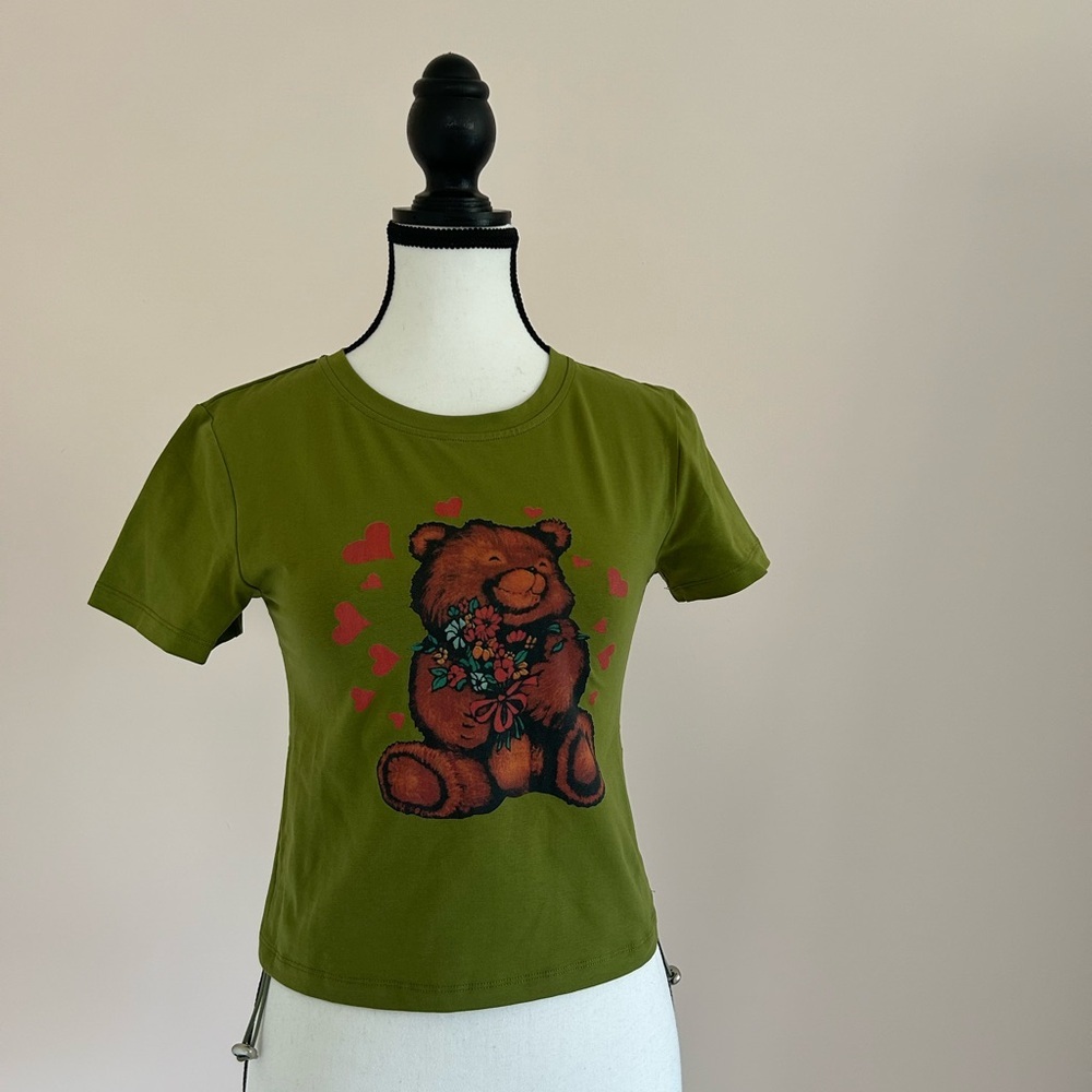 SinsaGom Teddy Bear and Hearts Green T-shirt - Picture 2 of 6